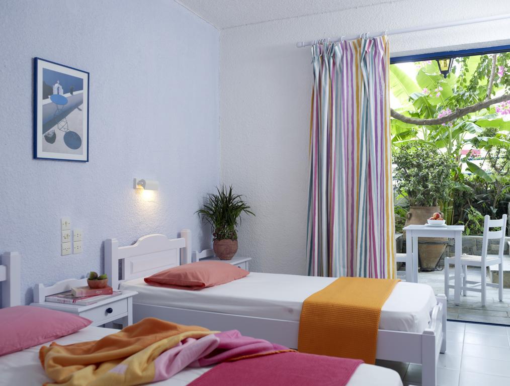 Ninetta'S Studios Poros Town Exterior foto